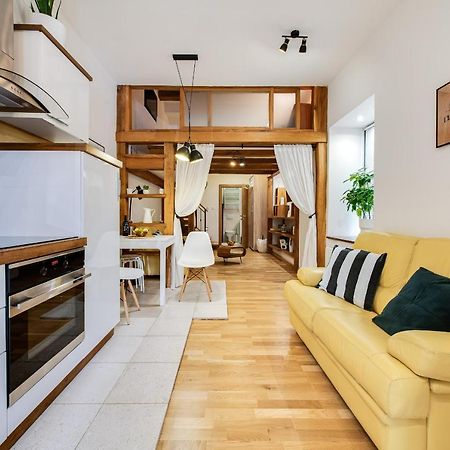 La Guardia Apartment With Free Private Parking Rijeka Exteriör bild